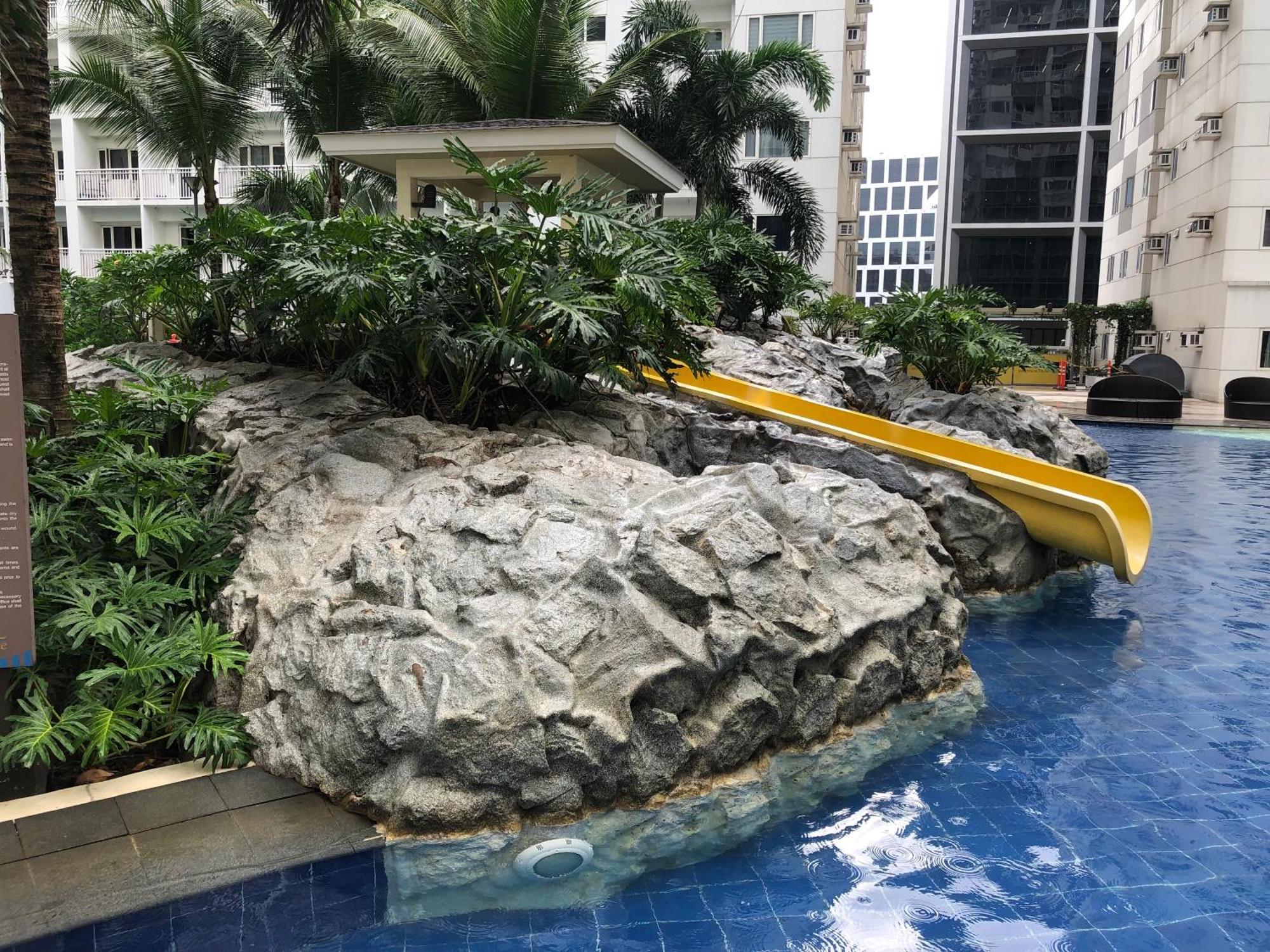 Shore Residences, Mall Of Asia Complex Stays By Pbyy Manille Extérieur photo